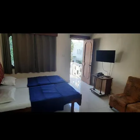 Golden Glory Guest House Hyderabad Exterior photo