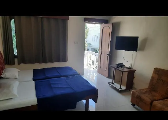 Golden Glory Guest House